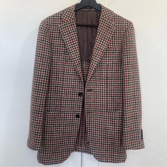 Suitsupply Red and Brown Houndstooth Blazer